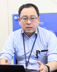 �F�J �F�� ��