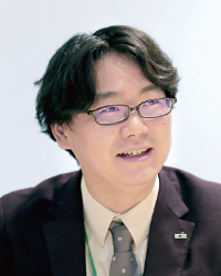五十嵐 淳 氏
