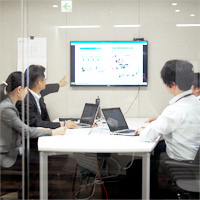 NTTアドバンストテクノロジ様